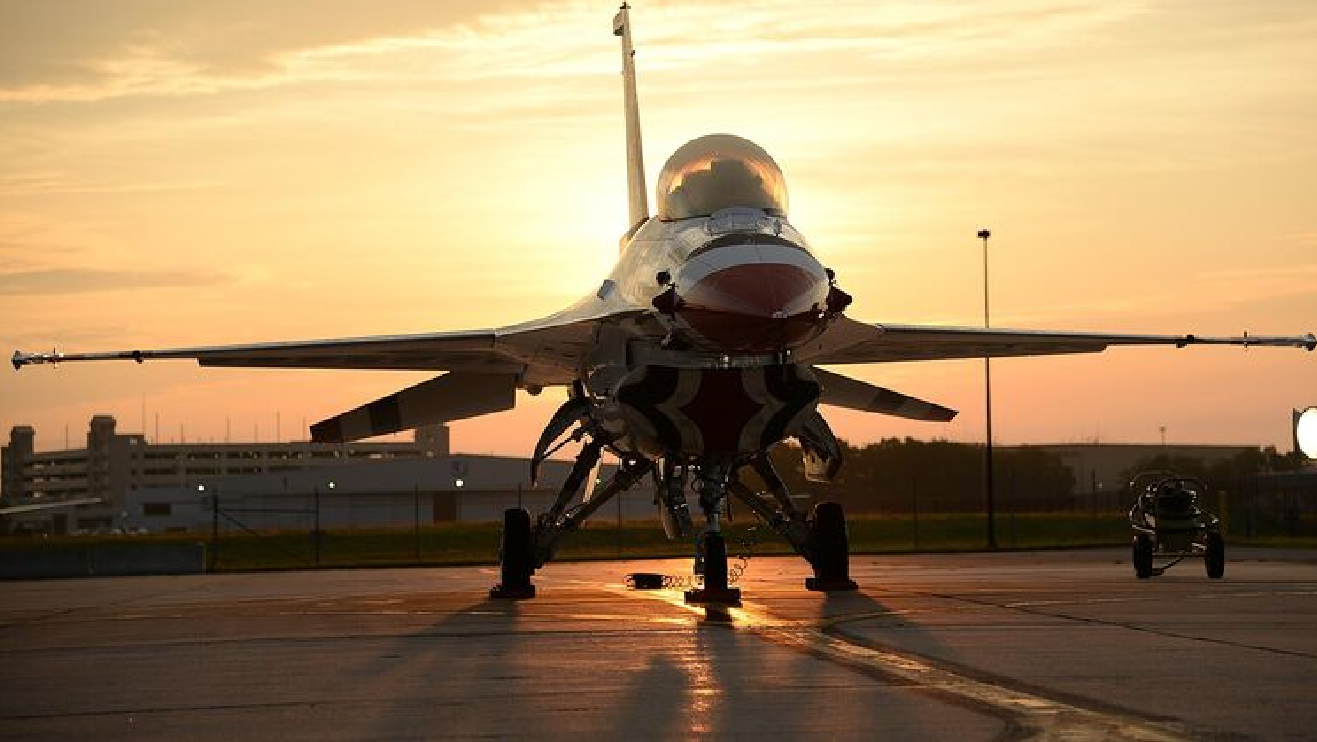 Истребитель F-16. Фото: Pixabay